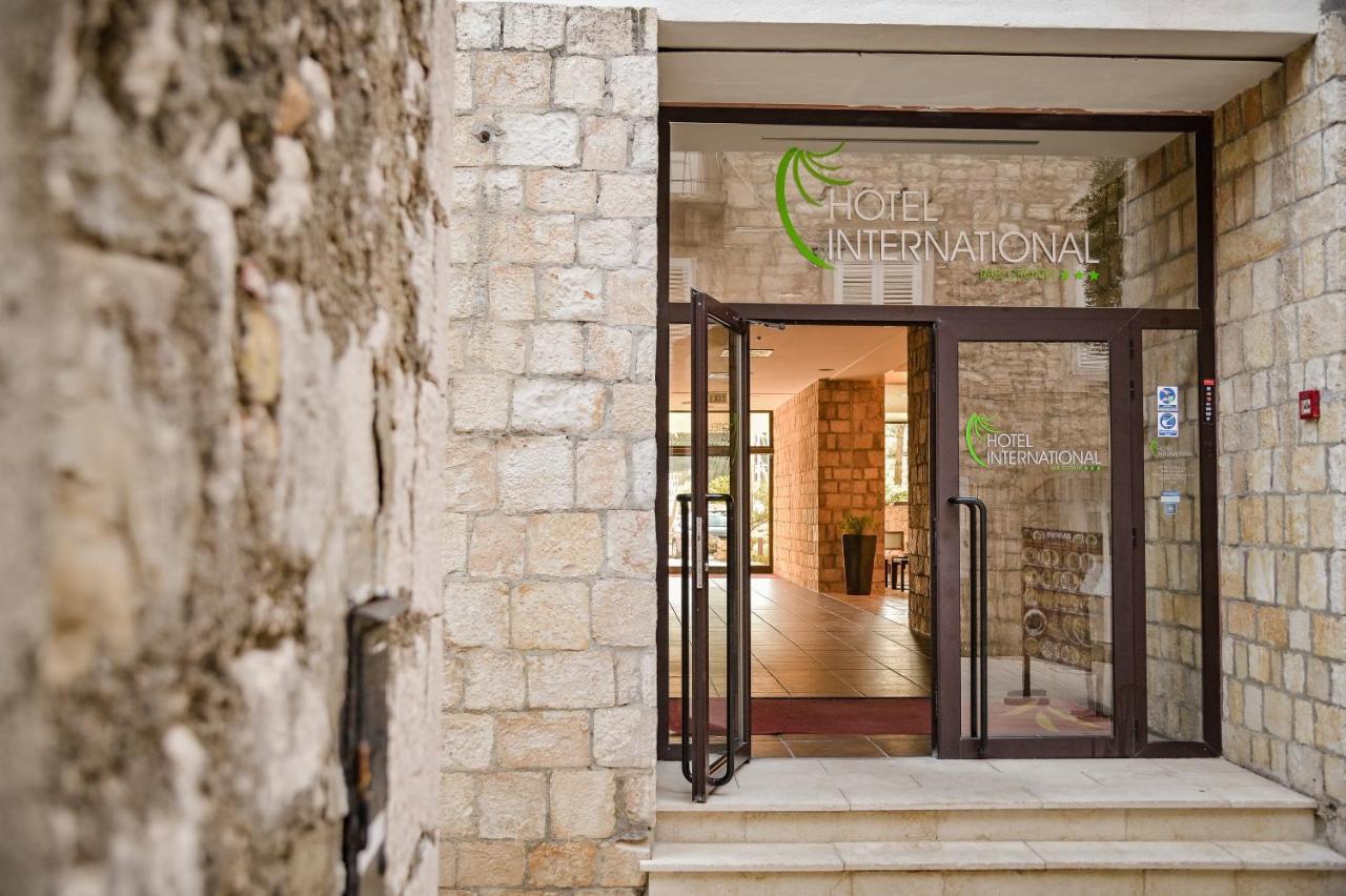 Hotel International Rab Town Exterior foto