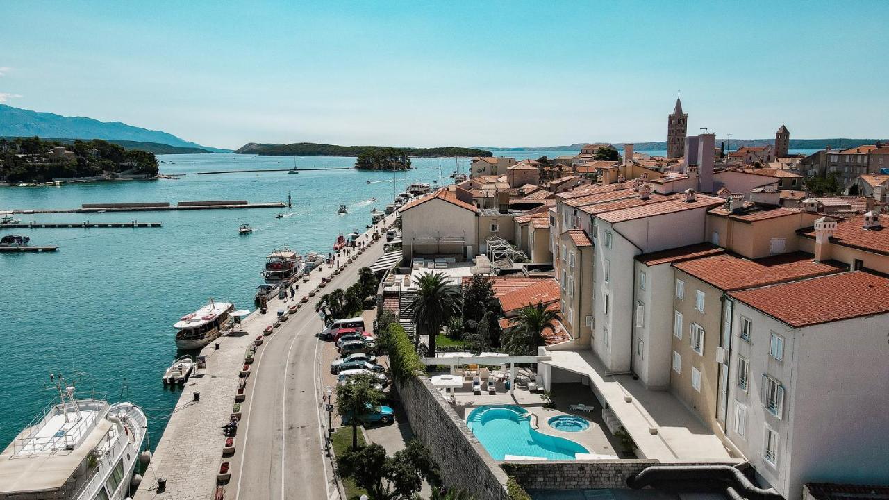 Hotel International Rab Town Exterior foto
